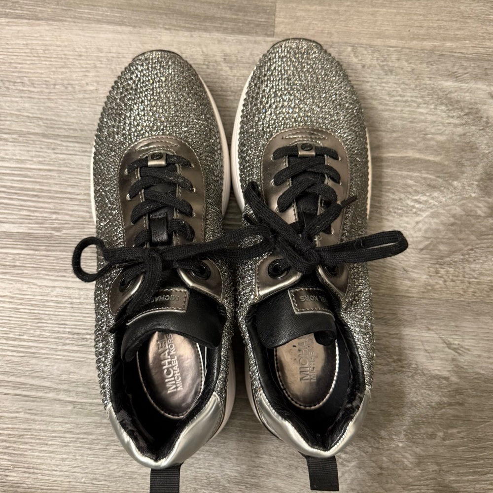 Michael Kors Sneakers - Picture 3 of 3